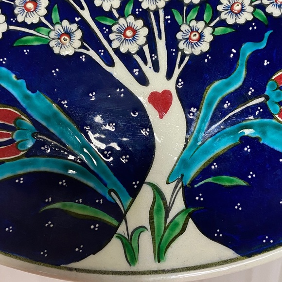 Iznik Tree of Life Turkish Signed Handpained Floral Decorative 12” Ceramic Plate - Picture 4 of 17
